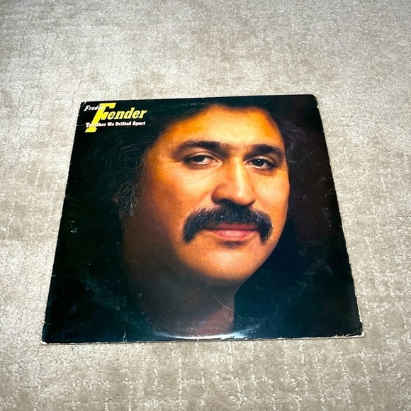Freddy Fender - Together we Drifted Apart- vintage vinyl record from 1980 - Picture 1 of 10